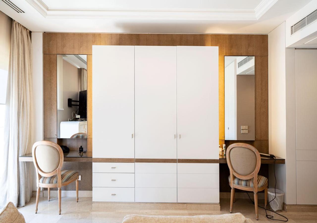 Stunning With Seaview In The Heart Of Beirut