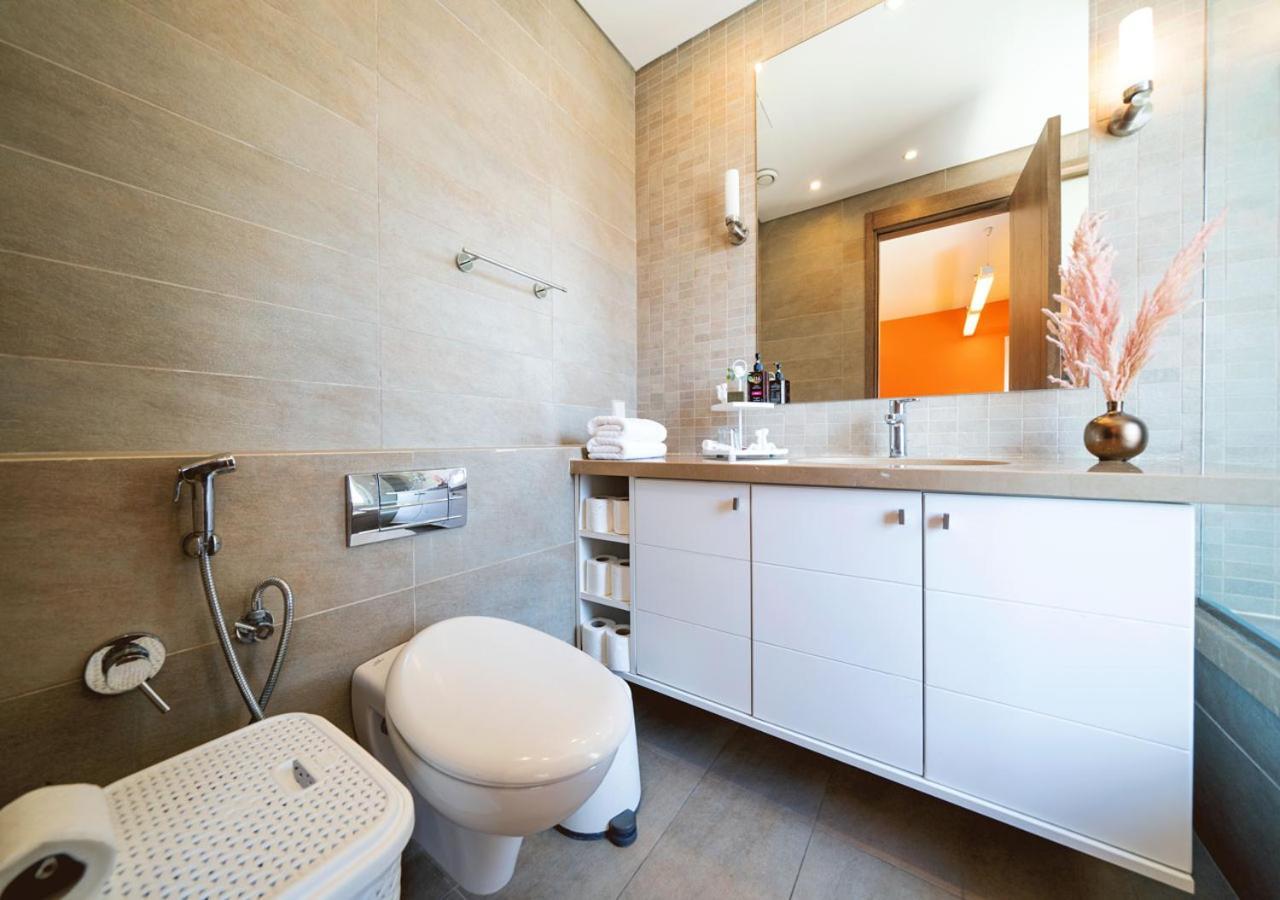 Stunning With Seaview In The Heart Of