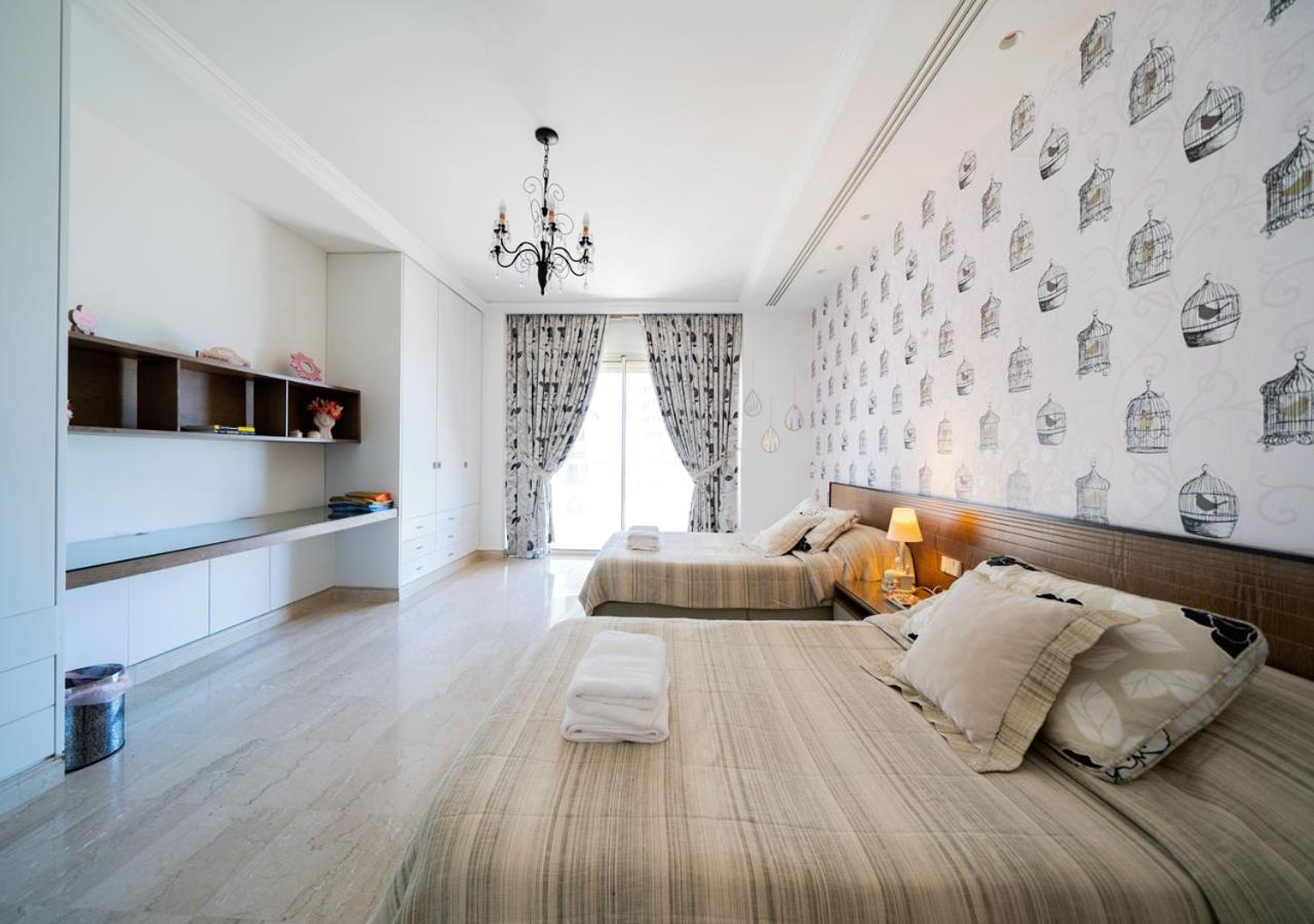 Stunning With Seaview In The Heart Of Beirut