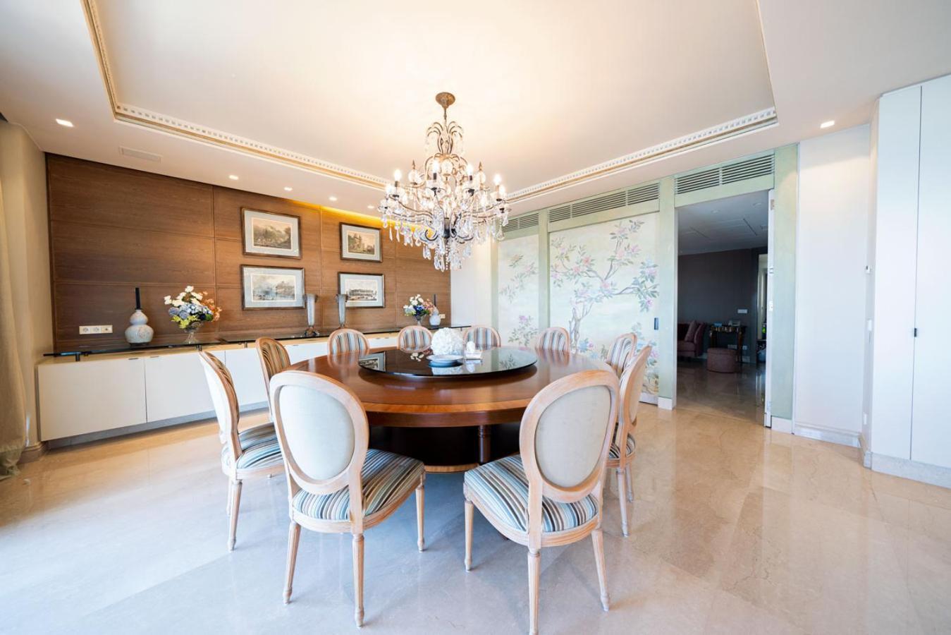 Apartment Stunning With Seaview In The Heart Of Beirut